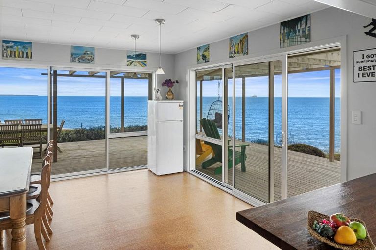 Photo of property in 643 Pukehina Parade, Pukehina, Te Puke, 3189