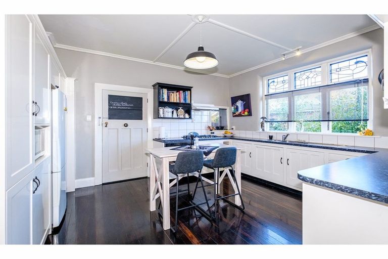 Photo of property in 31 Ashbury Avenue, Waimataitai, Timaru, 7910