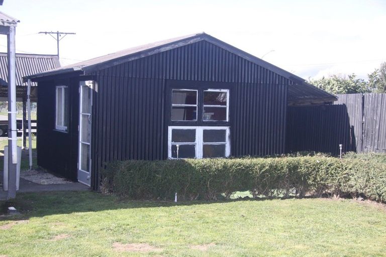 Photo of property in 24 Wilkin Street, Rotherham, 7379