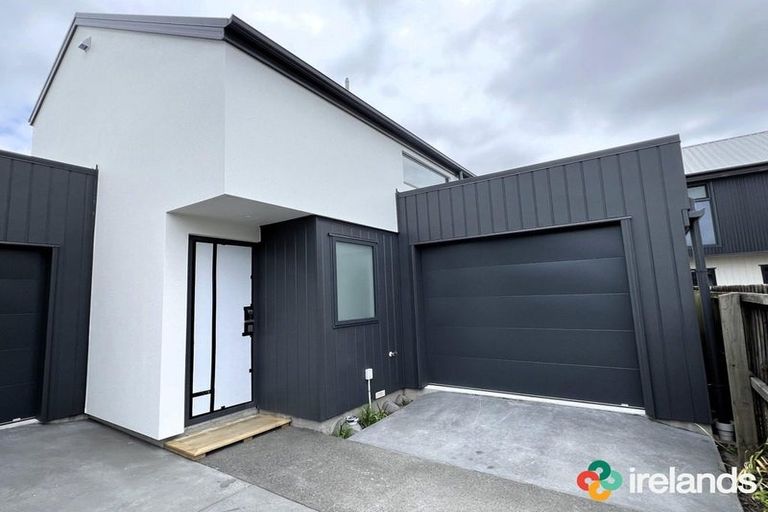 Photo of property in 4/58 Division Street, Riccarton, Christchurch, 8041
