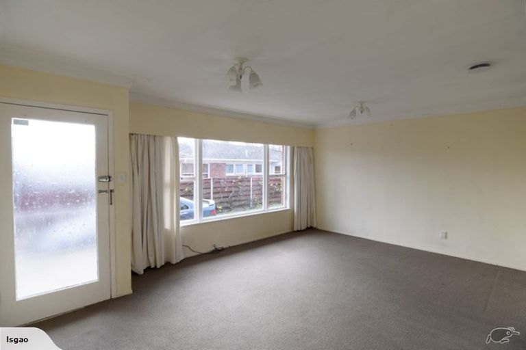 Photo of property in 2/81 Cardiff Road, Pakuranga, Auckland, 2010