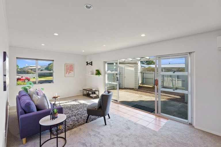 Photo of property in 63 Ngapaki Street, Waikanae Beach, Waikanae, 5036