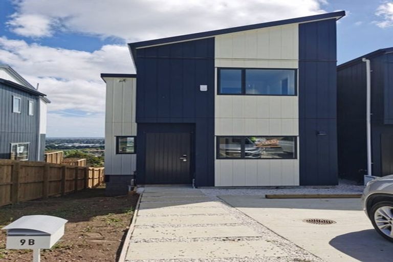 Photo of property in 9b Crestview Rise, Papakura, 2110