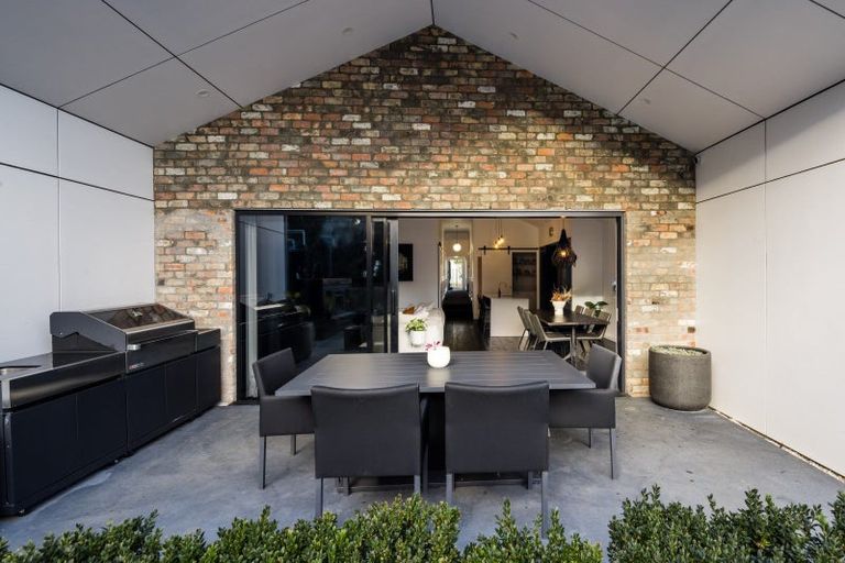 Photo of property in 42 Abbotsford Street, Whitiora, Hamilton, 3200