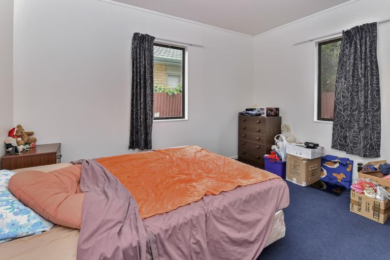 Photo of property in 8 Burbridge Road, Favona, Auckland, 2024