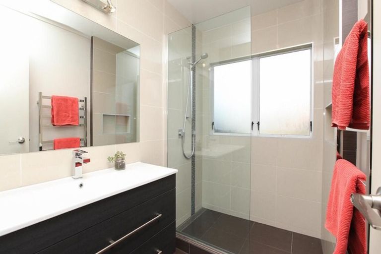 Photo of property in 15 Rimmington Drive, Hamilton Lake, Hamilton, 3204