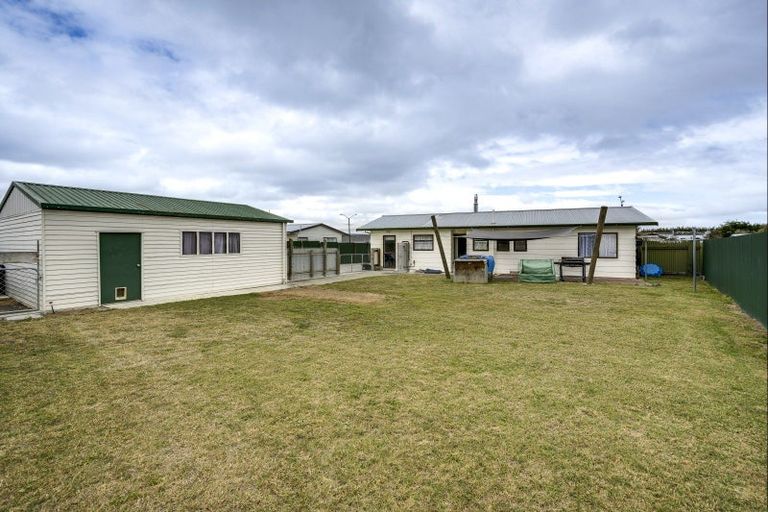 Photo of property in 338 Flaxmere Avenue, Flaxmere, Hastings, 4120