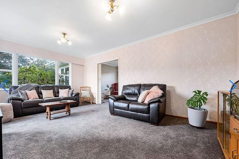 Photo of property in 11 Percy Cameron Street, Avalon, Lower Hutt, 5011