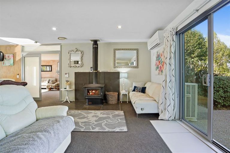 Photo of property in 27 Loburn Whiterock Road, Loburn, Rangiora, 7472