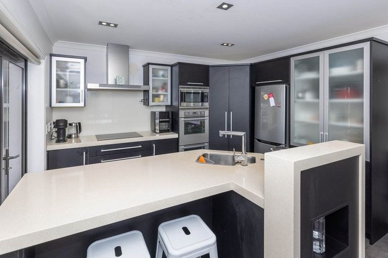 Photo of property in 15 Naomi Place, Cambridge, 3434