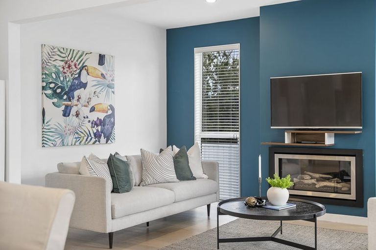 Photo of property in 12 Marae Road, Greenhithe, Auckland, 0632