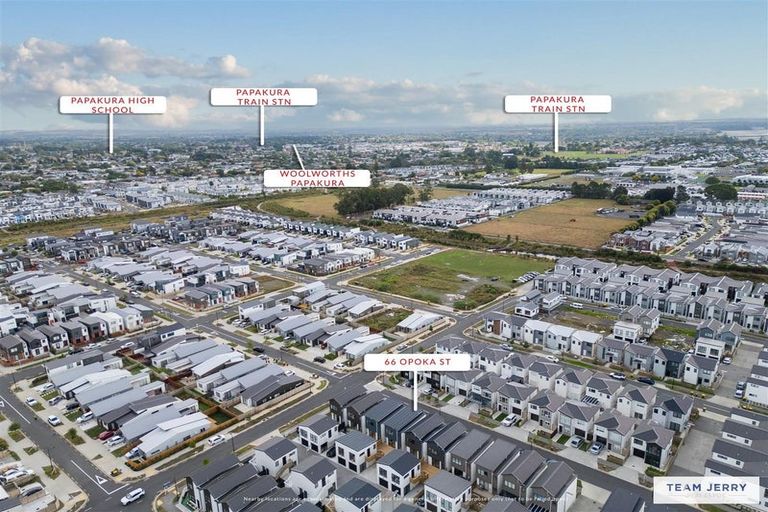 Photo of property in 63 Whare Kauri Road, Papakura, 2110