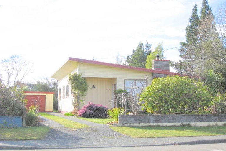 Photo of property in 16 Bligh Street, Te Anau, 9600
