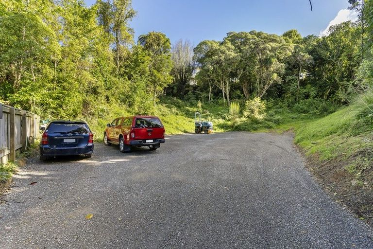 Photo of property in 177c Newlands Road, Newlands, Wellington, 6037