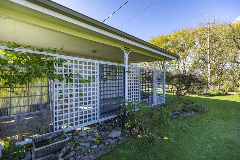 Photo of property in 14 Owen Street, Tikokino, Waipawa, 4273