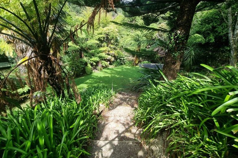 Photo of property in 8 Rutland Street, Picton, 7220