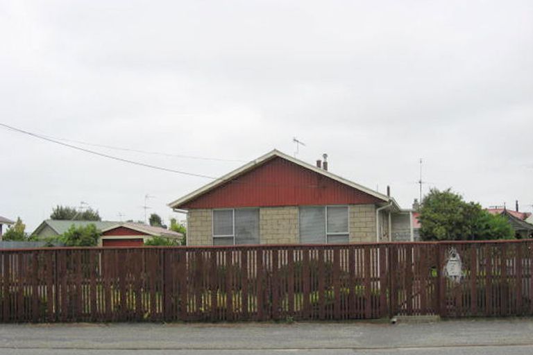 Photo of property in 37 Graham Street, Tinwald, Ashburton, 7700