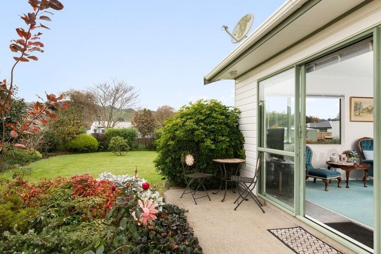 Photo of property in 11 Bradley Street, Paeroa, 3600