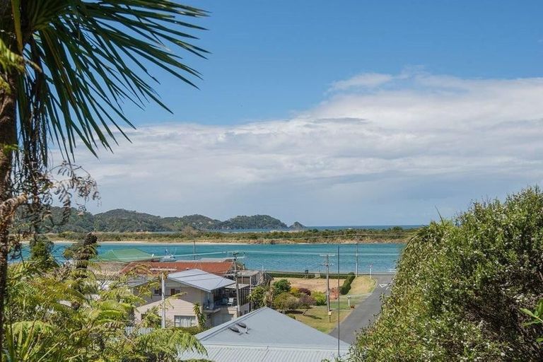 Photo of property in 3a Kopipi Crescent, Ngunguru, Whangarei, 0173