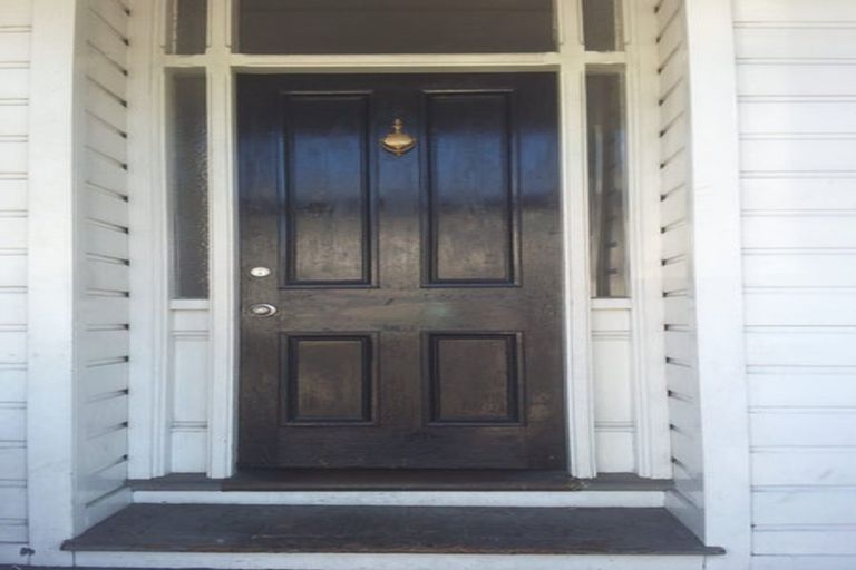 Photo of property in 140 London Street, Dunedin Central, Dunedin, 9016
