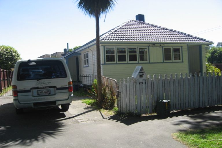 Photo of property in 11 Emmett Street, Shirley, Christchurch, 8013