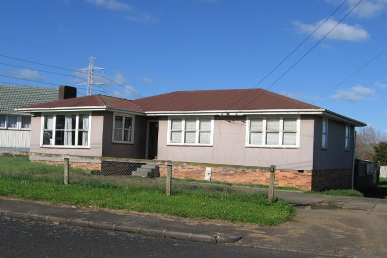 Photo of property in 67 Cooper Crescent, Otara, Auckland, 2023