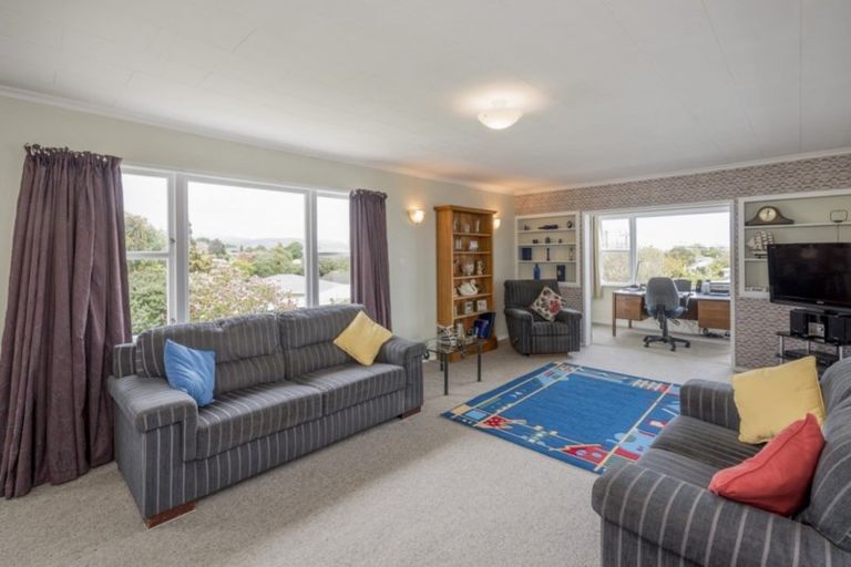 Photo of property in 164 Weraroa Road, Levin, 5510