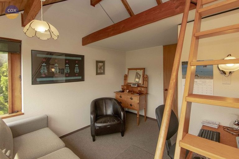 Photo of property in 39a Tauroa Road, Havelock North, 4130