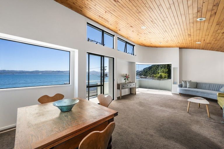 Photo of property in 2/517 Marine Drive, Sunshine Bay, Lower Hutt, 5013