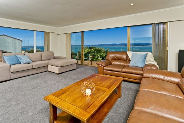 Photo of property in 13 Brigantine Drive, Beach Haven, Auckland, 0626