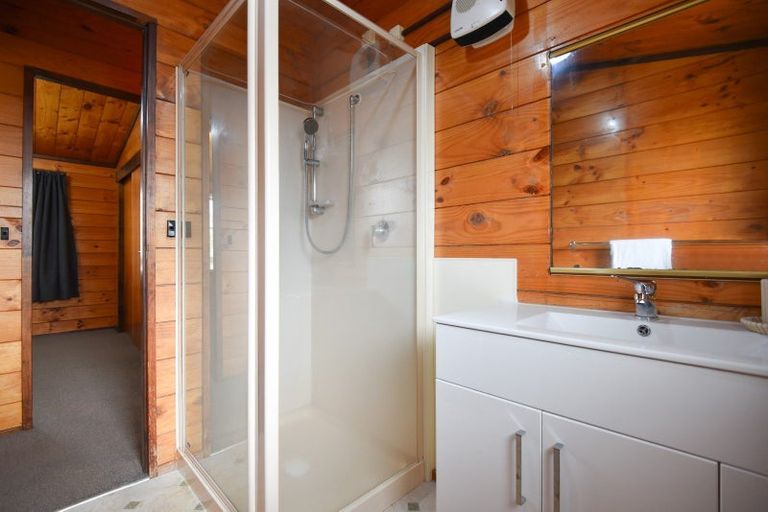 Photo of property in 36 Neri Crescent, Pomare, Rotorua, 3015