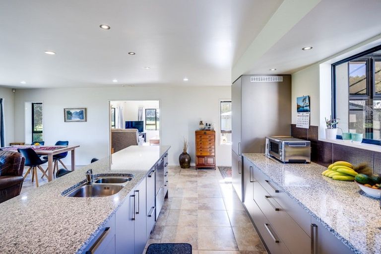 Photo of property in 172 Ngatarawa Road, Bridge Pa, Hastings, 4175