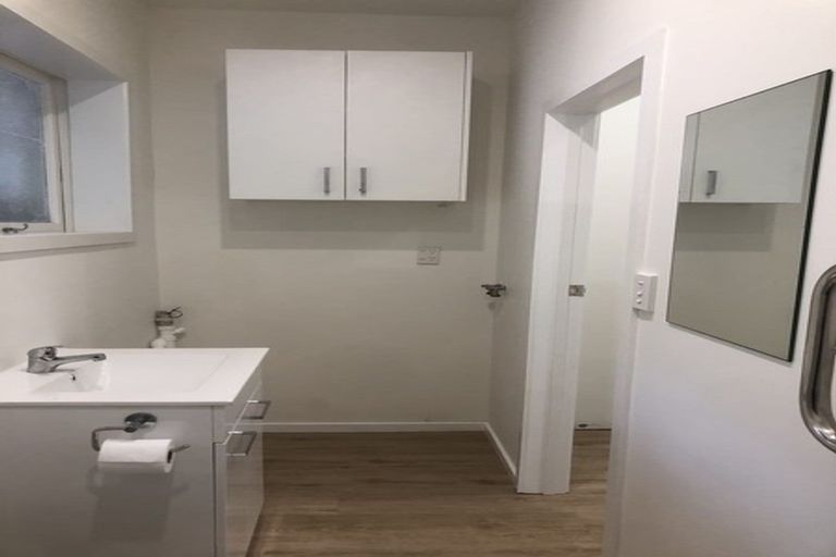 Photo of property in 53 Whatipu Road, Huia, Auckland, 0604