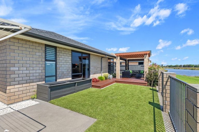 Photo of property in 14 Tatahi Cove, Papamoa Beach, Papamoa, 3118
