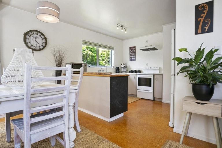 Photo of property in 50b Williams Street, Cambridge, 3434