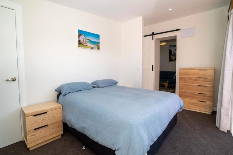 Photo of property in 197 Sutherland Road, Lyall Bay, Wellington, 6022