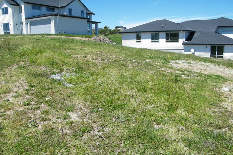 Photo of property in 18 Parkview Drive, Gulf Harbour, Whangaparaoa, 0930