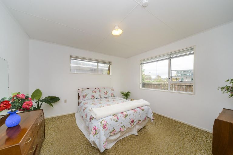 Photo of property in 75d Albert Street, Palmerston North, 4414