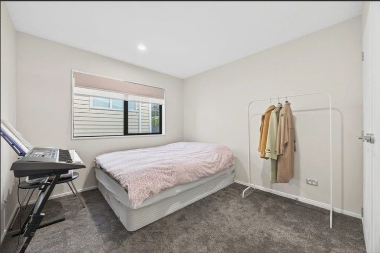 Photo of property in 3b Cardiff Road, Pakuranga, Auckland, 2010