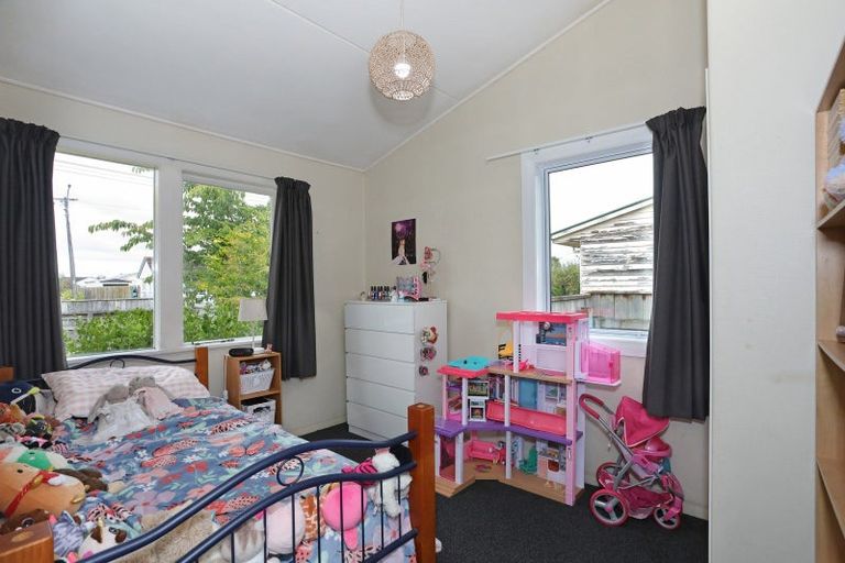 Photo of property in 146 High Street, Bulls, 4818