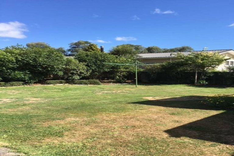 Photo of property in 8 Maire Street, Inglewood, 4330