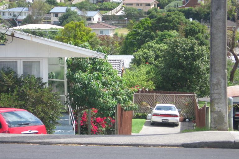 Photo of property in 96 Archers Road, Glenfield, Auckland, 0629