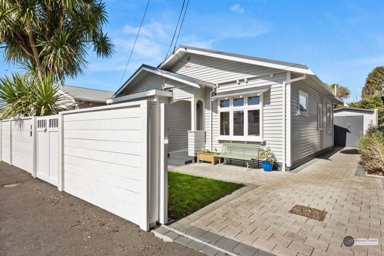 Photo of property in 18 Huia Street, Petone, Lower Hutt, 5012