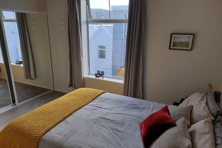 Photo of property in Pirie Street Townhouses, 32/35 Pirie Street, Mount Victoria, Wellington, 6011