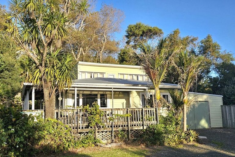 Photo of property in 229 Hokianga Harbour Drive, Omapere, Kaikohe, 0473