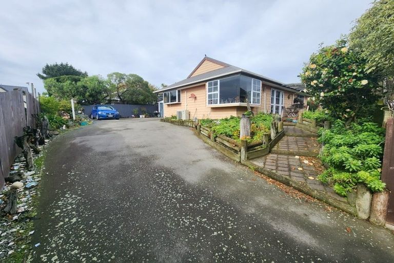 Photo of property in 2/49 Tedder Avenue, North New Brighton, Christchurch, 8083