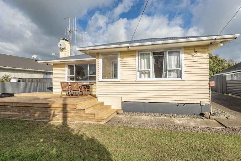 Photo of property in 81a Gonville Avenue, Gonville, Whanganui, 4501