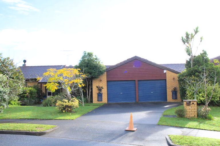 Photo of property in 7 Colleen Court, Cockle Bay, Auckland, 2014