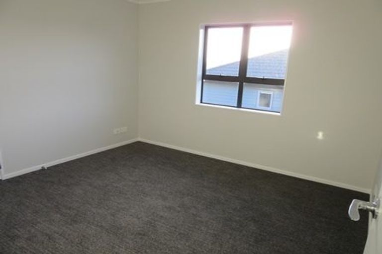 Photo of property in 36 Mackay Drive, Greenhithe, Auckland, 0632