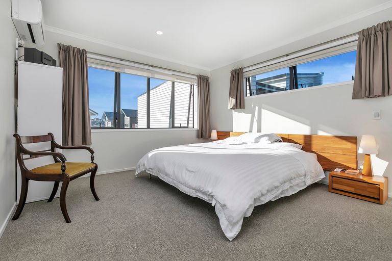 Photo of property in 16 Harvard Street, Hobsonville, Auckland, 0616